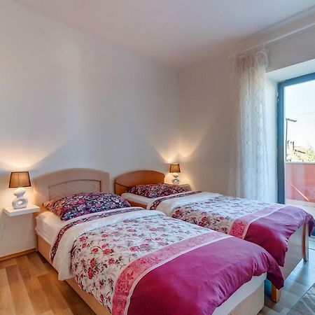 Apartment Matija Cunski Ngoại thất bức ảnh