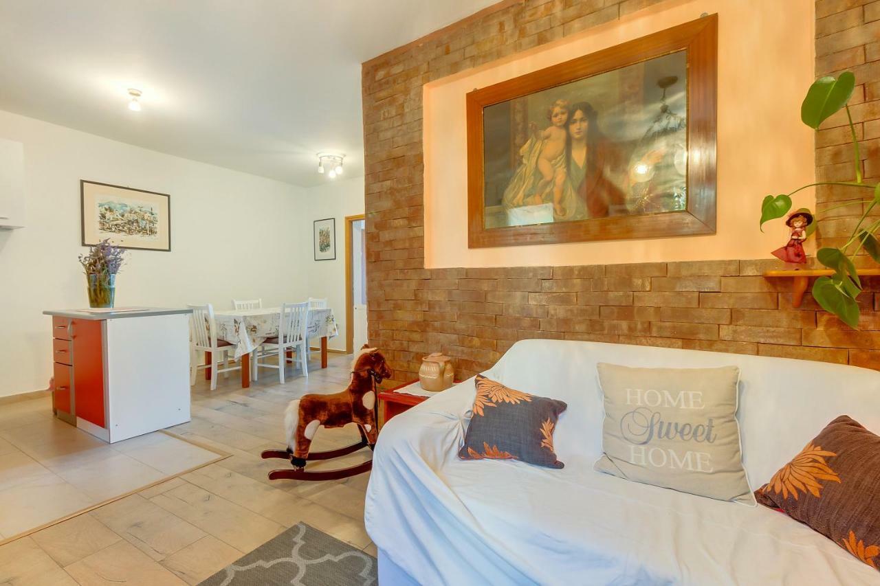 Apartment Matija Cunski Ngoại thất bức ảnh