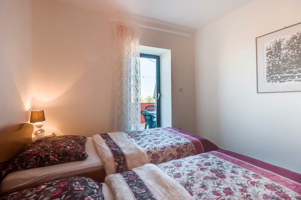 Apartment Matija Cunski Ngoại thất bức ảnh